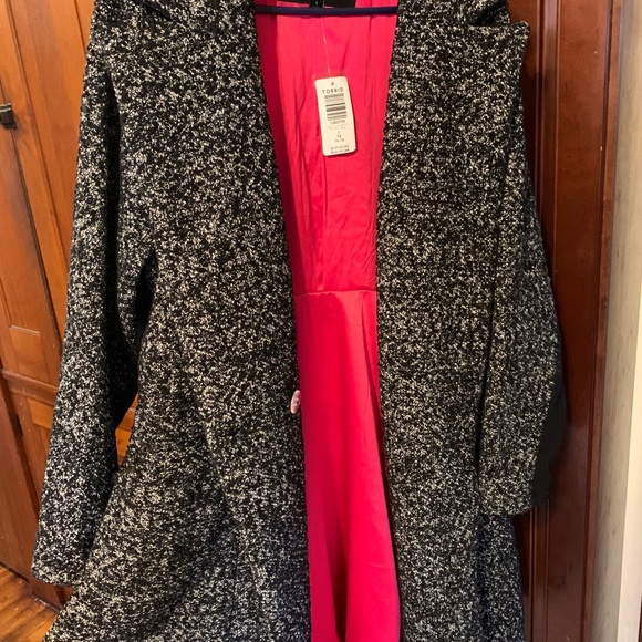 Torrid size 1 Coat - Picture 4 of 7
